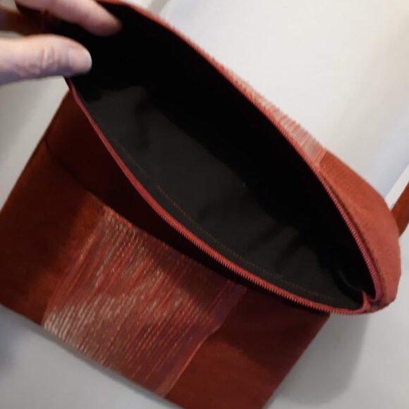 New Garnet Red Shoulder Bag Purse Lots of pockets and zippers! Dressy Formal - Picture 10 of 14